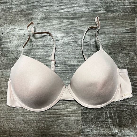 Danskin Intimates Bra Size 38C - Picture 1 of 5
